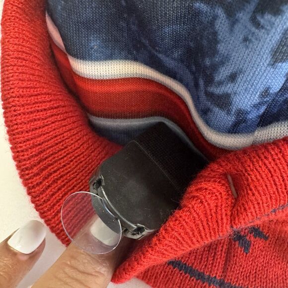 FOCO Adult's NFL New England Patriots Light Up Beanie - Picture 3 of 7